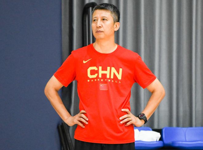 国家队主力表现亮眼，展现出色发挥